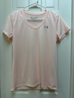 Under Armour Pink V-Neck Short Sleeve Performance Tee